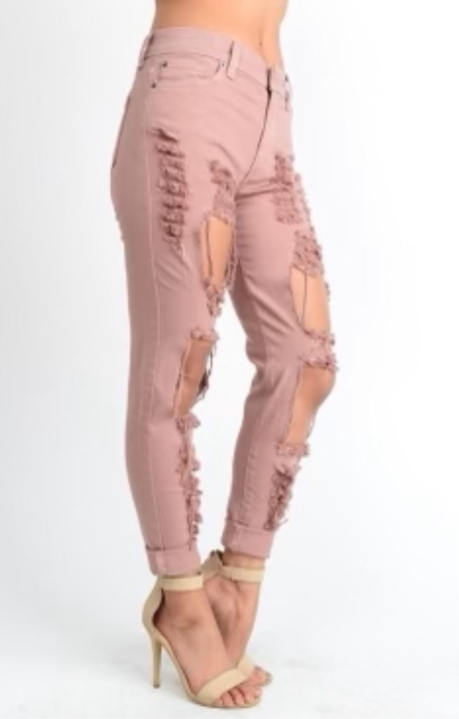 “Rosè” distressed jeans